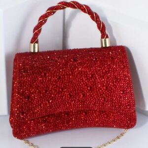 🆕️✨️RED RHINESTONE EVENING BAG✨️